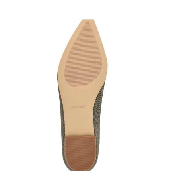 Hearts Pointy Toe Flats - Image 5